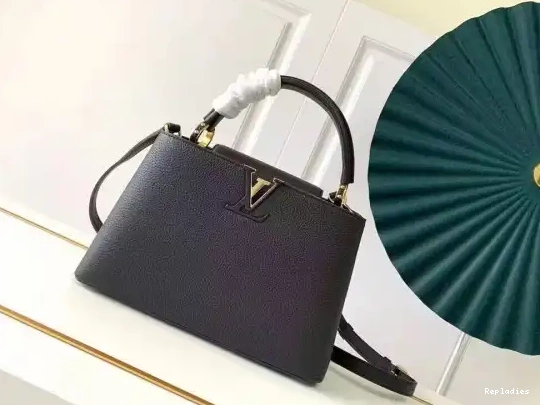 Fake Louis Bags LOUIS VUITTON MM CAPUCINES 0522